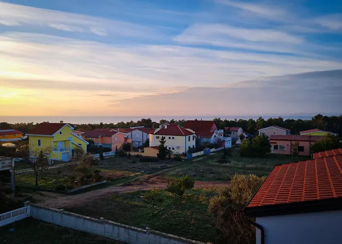 Mena Apartmán Vir